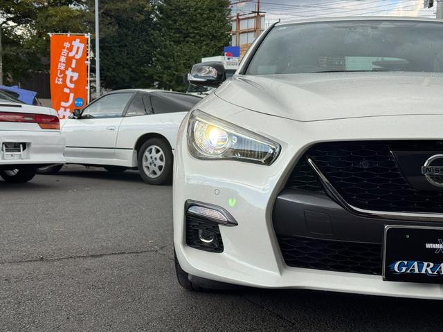 スカイライン ４００Ｒ　３リッター　Ｖ６ツインターボエンジン　ＡＤＶＡＮ　Ｒａｃｉｎｇ　ＧＴ　１９インチＡＷ　ＨＫＳスポーツマフラー　ＢＯＳＥサウンドシステム　純正サスペンション　ＥＴＣ　ドラレコ（16枚目）