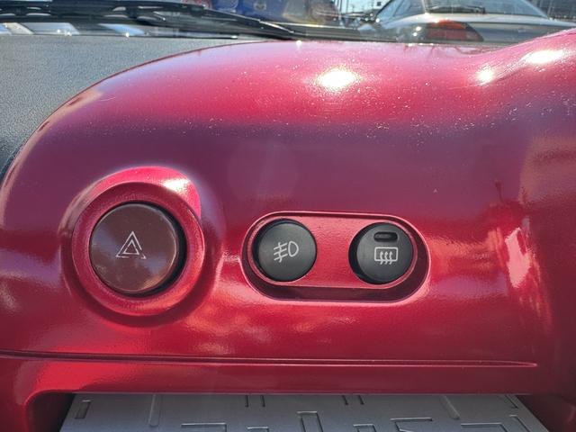 ＡＺ－１ ベースグレード　社外マフラー　ＷＯＲＫ製　ＶＳ１５ＡＷ　ＮＡＶＩＣ製車高調　純正リアウイングＡＵＴＯ　ＧＡＵＧＥ製　追加メーター　スズキスポーツＬＳＤ　水冷直列３気筒ＤＯＨＣ１２バルブＩＣターボ（28枚目）