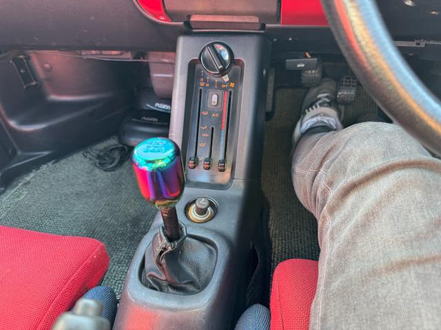 ＡＺ－１ ベースグレード　社外マフラー　ＷＯＲＫ製　ＶＳ１５ＡＷ　ＮＡＶＩＣ製車高調　純正リアウイングＡＵＴＯ　ＧＡＵＧＥ製　追加メーター　スズキスポーツＬＳＤ　水冷直列３気筒ＤＯＨＣ１２バルブＩＣターボ（33枚目）