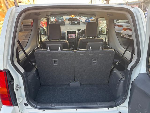 ジムニー ランドベンチャー　直列３気筒ＤＯＨＣインタークーラーターボエンジン　１６インチアルミホイール　純正マフラー　革シート　シートヒーター　ＥＴＣ　ドラレコ（48枚目）