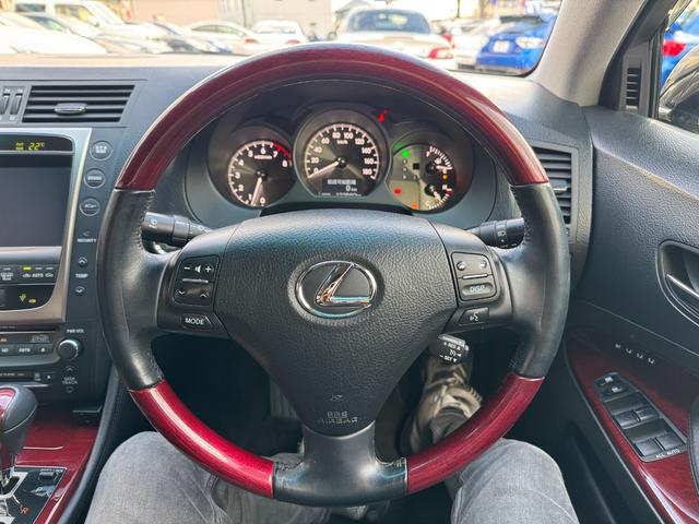 ＧＳ ＧＳ３５０　ＥＩＭＧＡＩＮ製　Ｆリップ　マフラー　車高調　Ｃａｒｌｓｓｏｎ製　２０インチＡＷ　社外ヘッド・テールライト　Ｖ型６気筒ＤＯＨＣ　２ＧＲ－ＦＳＥ型エンジン（2枚目）