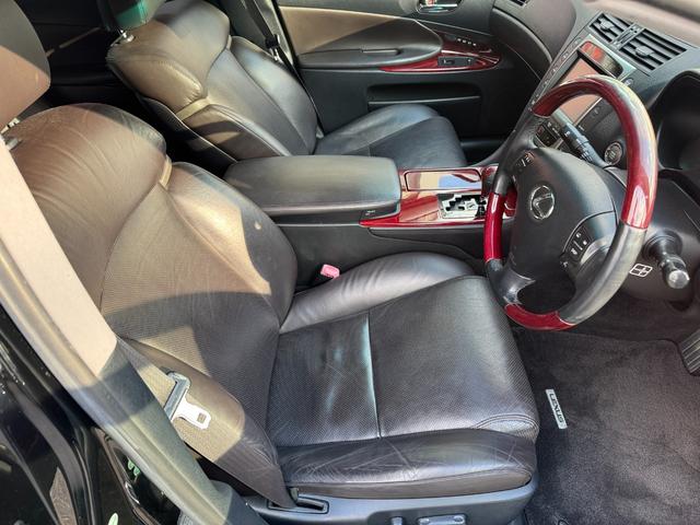 ＧＳ ＧＳ３５０　ＥＩＭＧＡＩＮ製　Ｆリップ　マフラー　車高調　Ｃａｒｌｓｓｏｎ製　２０インチＡＷ　社外ヘッド・テールライト　Ｖ型６気筒ＤＯＨＣ　２ＧＲ－ＦＳＥ型エンジン（24枚目）