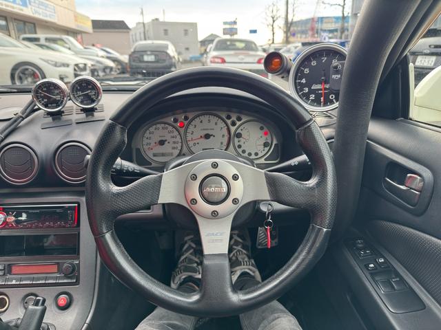 シルビア スペックＲ　柿本改マフラー　ＡＤＶＡＮ１７インチＡＷ　社外車高調　Ａｕｔｏ　Ｇａｕｇｅ　追加メーター　ＢＬＩＴＺ　追加メーター・ブーストコントローラー　ｍｏｍｏ製ステアリング　ＢＲＩＤＥシート　ＨＫＳエアクリ（2枚目）