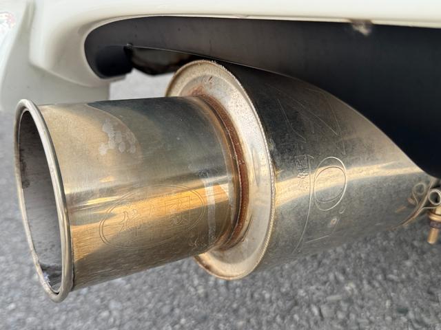 シルビア スペックＲ　柿本改マフラー　ＡＤＶＡＮ１７インチＡＷ　社外車高調　Ａｕｔｏ　Ｇａｕｇｅ　追加メーター　ＢＬＩＴＺ　追加メーター・ブーストコントローラー　ｍｏｍｏ製ステアリング　ＢＲＩＤＥシート　ＨＫＳエアクリ（13枚目）