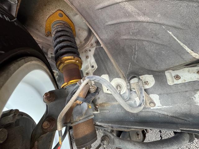 シルビア スペックＲ　柿本改マフラー　ＡＤＶＡＮ１７インチＡＷ　社外車高調　Ａｕｔｏ　Ｇａｕｇｅ　追加メーター　ＢＬＩＴＺ　追加メーター・ブーストコントローラー　ｍｏｍｏ製ステアリング　ＢＲＩＤＥシート　ＨＫＳエアクリ（15枚目）