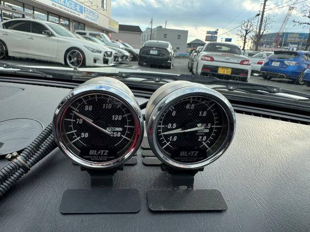 シルビア スペックＲ　柿本改マフラー　ＡＤＶＡＮ１７インチＡＷ　社外車高調　Ａｕｔｏ　Ｇａｕｇｅ　追加メーター　ＢＬＩＴＺ　追加メーター・ブーストコントローラー　ｍｏｍｏ製ステアリング　ＢＲＩＤＥシート　ＨＫＳエアクリ（31枚目）