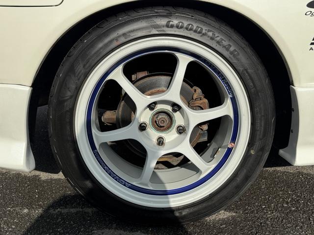 シルビア スペックＲ　柿本改マフラー　ＡＤＶＡＮ１７インチＡＷ　社外車高調　Ａｕｔｏ　Ｇａｕｇｅ　追加メーター　ＢＬＩＴＺ　追加メーター・ブーストコントローラー　ｍｏｍｏ製ステアリング　ＢＲＩＤＥシート　ＨＫＳエアクリ（40枚目）