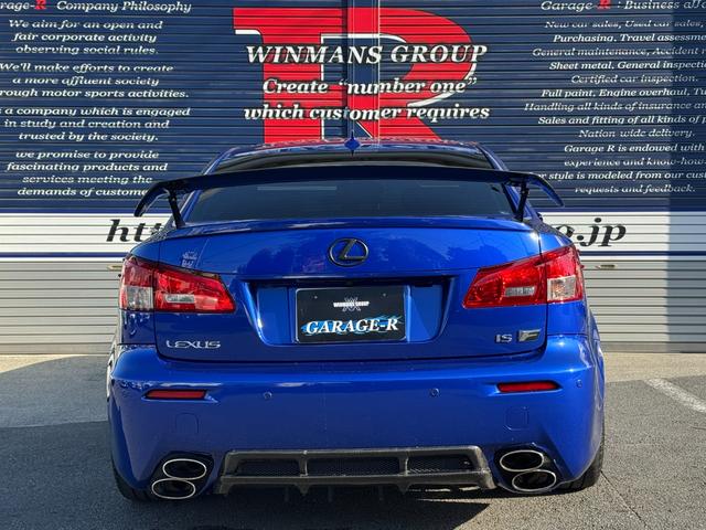 ナビ・オーディオ・ＥＴＣ等の取り付けや、アルミホイール・マフラー・エアロパーツ等の取り付け、オールペイントなどのカスタマイズも承りますのでお気軽にご相談下さい。