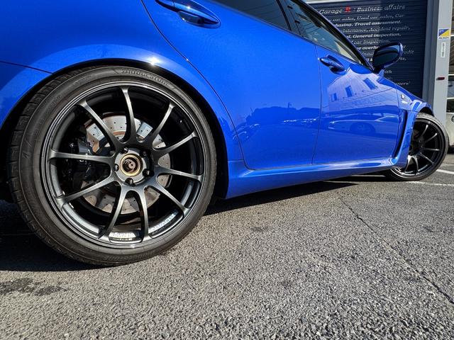 ガレージアール厚木店ではＬＩＮＥでのお問合せにも対応しております！当社ＨＰのＱＲコードから登録して頂き詳細画像や状態についてなど、何でもどしどしお問合せ下さい！