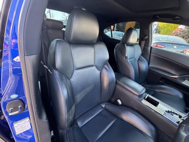 展示場には４０台前後の日産車が常に展示されており、常時お客様の喜んでいただける在庫車を用意しております！是非お問合せご来店お待ちしております。