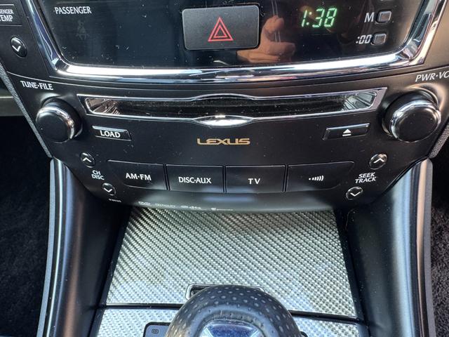 展示場には４０台前後の日産車が常に展示されており、常時お客様の喜んでいただける在庫車を用意しております！是非お問合せご来店お待ちしております。