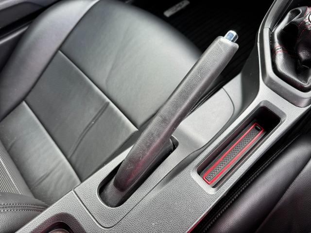 厚木店はＮＩＳＳＡＮ車をメインにスカイライン・フェアレディーＺ・シルビア・１８０ＳＸなど日本のスポーツカー史の王道を切り開いてきた車種を取り揃えております！