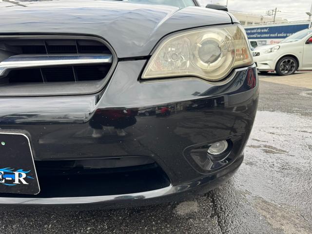 レガシィツーリングワゴン ２．０ＧＴアルカンターラセレクション　純正ビルシュタインサスペンション　純正マフラー　純正１７インチＡＷ　純正パワーシート　純正ステアリング　Ｓｔｒａｄａナビ　ＥＴＣ　ＭＴモード付（13枚目）