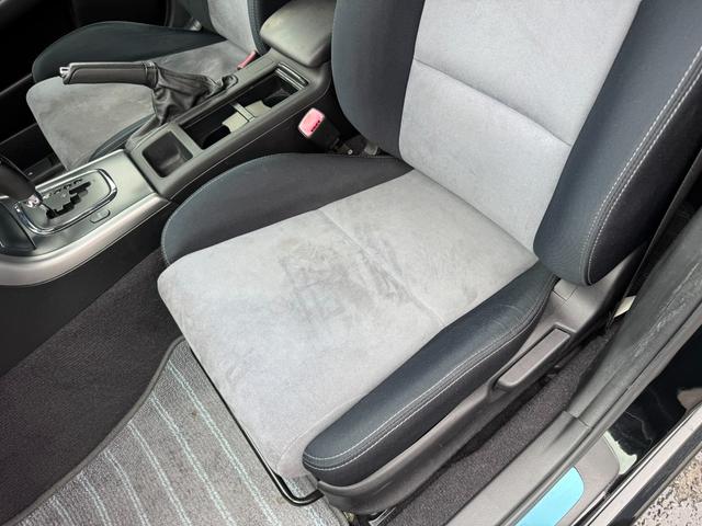 レガシィツーリングワゴン ２．０ＧＴアルカンターラセレクション　純正ビルシュタインサスペンション　純正マフラー　純正１７インチＡＷ　純正パワーシート　純正ステアリング　Ｓｔｒａｄａナビ　ＥＴＣ　ＭＴモード付（23枚目）