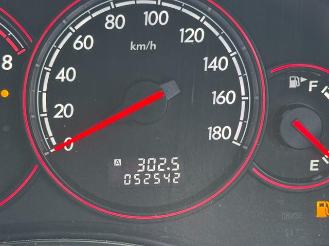 レガシィツーリングワゴン ２．０ＧＴアルカンターラセレクション　純正ビルシュタインサスペンション　純正マフラー　純正１７インチＡＷ　純正パワーシート　純正ステアリング　Ｓｔｒａｄａナビ　ＥＴＣ　ＭＴモード付（26枚目）