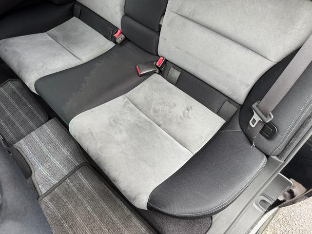 レガシィツーリングワゴン ２．０ＧＴアルカンターラセレクション　純正ビルシュタインサスペンション　純正マフラー　純正１７インチＡＷ　純正パワーシート　純正ステアリング　Ｓｔｒａｄａナビ　ＥＴＣ　ＭＴモード付（41枚目）