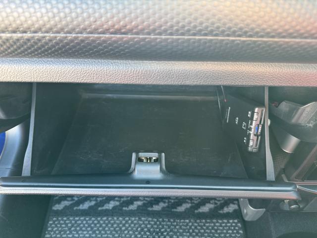 MR-S Sエディション スパルコ15インチAW 純正OPエアロ 純正OPハードトップ 社外マフラー 純正タワーバー 純正ステアリング 純正シート Carrozzeriaオーディオ(40枚目)