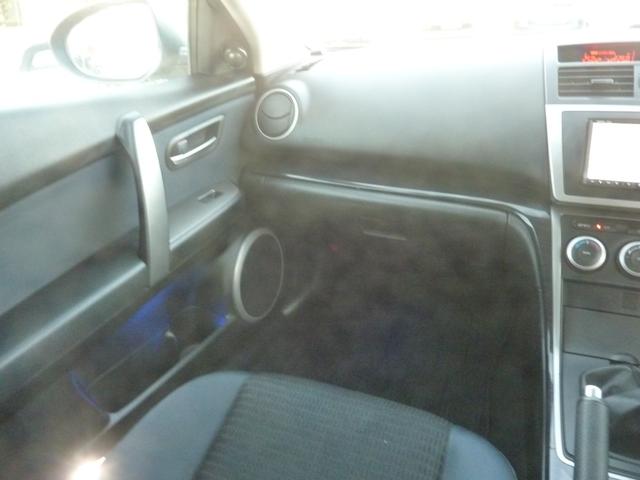 アテンザスポーツ 25S 6速MT ワークエモーション17インチアルミ ローダウン 純正クラリオンHDDナビ BLUETOOTHオーディオ アドバンストキー HID フォグ 実走行77,413km 1年保証付(50枚目)