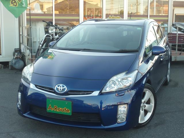 プリウス Ｓツーリングセレクション　禁煙車　純正ＳＤナビ　ＢＬＵＥＴＯＯＴＨ　バックカメラ　フルセグ　ダウンサス　ガナドールマフラー　ＬＥＤヘッドライト　純正１７インチアルミ　実走行３３，１０１ｋｍ（5枚目）