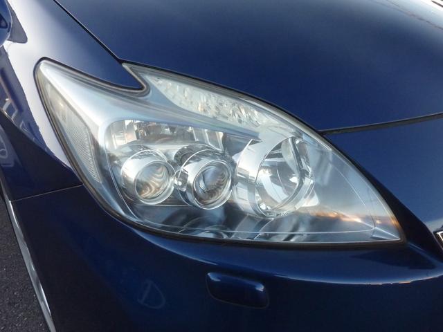 プリウス Ｓツーリングセレクション　禁煙車　純正ＳＤナビ　ＢＬＵＥＴＯＯＴＨ　バックカメラ　フルセグ　ダウンサス　ガナドールマフラー　ＬＥＤヘッドライト　純正１７インチアルミ　実走行３３，１０１ｋｍ（68枚目）