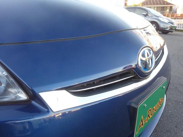 プリウス Ｓツーリングセレクション　禁煙車　純正ＳＤナビ　ＢＬＵＥＴＯＯＴＨ　バックカメラ　フルセグ　ダウンサス　ガナドールマフラー　ＬＥＤヘッドライト　純正１７インチアルミ　実走行３３，１０１ｋｍ（71枚目）