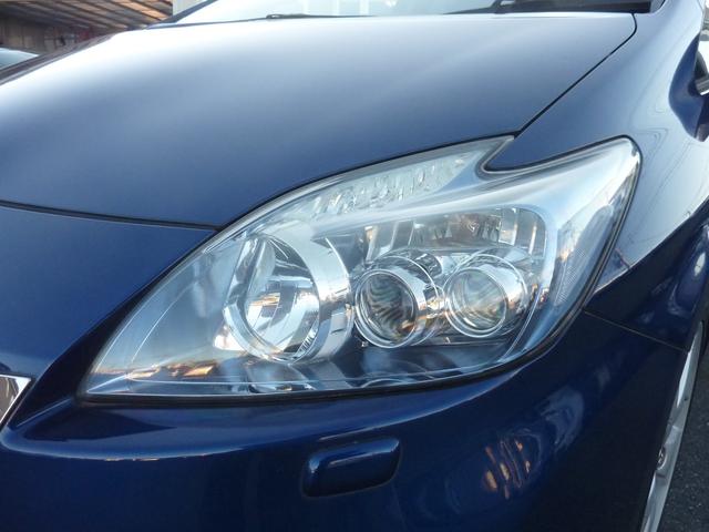 プリウス Ｓツーリングセレクション　禁煙車　純正ＳＤナビ　ＢＬＵＥＴＯＯＴＨ　バックカメラ　フルセグ　ダウンサス　ガナドールマフラー　ＬＥＤヘッドライト　純正１７インチアルミ　実走行３３，１０１ｋｍ（76枚目）