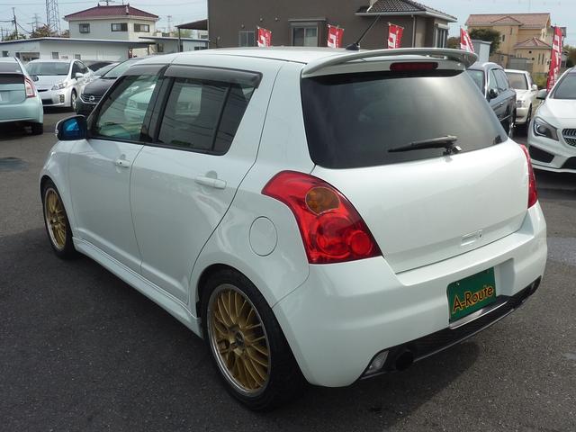 スイフト スポーツ Sリミテッド 5速MT 禁煙車 後期2型 車高調 マフラー エアクリ 純正レカロ ディスプレイオーディオ CARPLAY BLUETOOTH バックカメラ ハーフレザー 17インチアルミ スマートキー 1年保証付(15枚目)