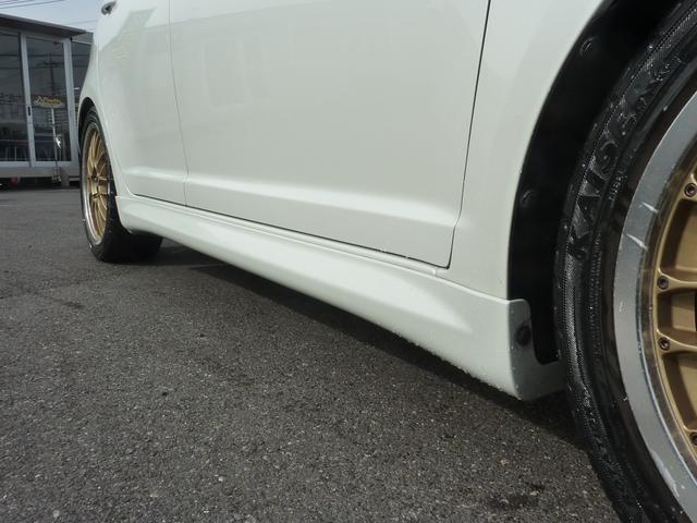 スイフト スポーツ Sリミテッド 5速MT 禁煙車 後期2型 車高調 マフラー エアクリ 純正レカロ ディスプレイオーディオ CARPLAY BLUETOOTH バックカメラ ハーフレザー 17インチアルミ スマートキー 1年保証付(23枚目)