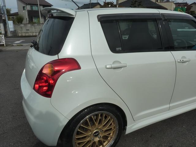スイフト スポーツ Sリミテッド 5速MT 禁煙車 後期2型 車高調 マフラー エアクリ 純正レカロ ディスプレイオーディオ CARPLAY BLUETOOTH バックカメラ ハーフレザー 17インチアルミ スマートキー 1年保証付(25枚目)