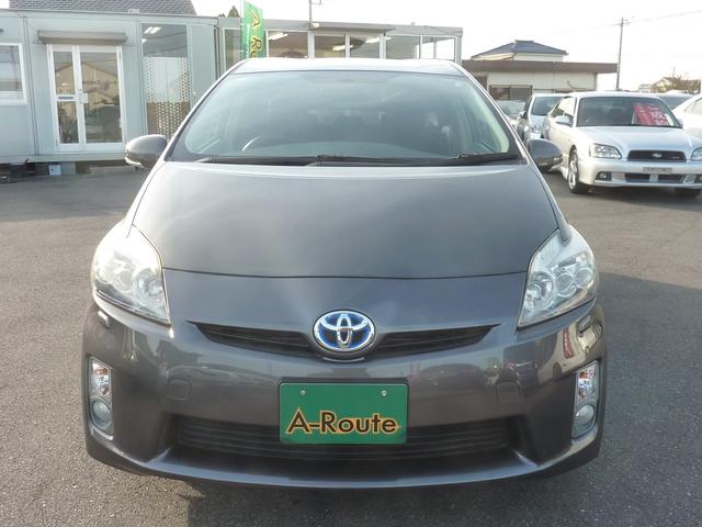 プリウス Ｓ　ＬＥＤエディション　ＨＶバッテリー測定検査済み　ドラレコ　ＢＬＵＥＴＯＯＴＨ　バックカメラ　ＥＴＣ　フルセグ　新品黒革調シートカバー＆ハンドルカバー　ＬＥＤヘッドライト　スマートキー×２　１５ＡＷ　実走行５８，２３２ｋｍ（15枚目）