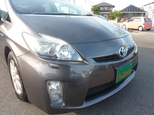 プリウス Ｓ　ＬＥＤエディション　ＨＶバッテリー測定検査済み　ドラレコ　ＢＬＵＥＴＯＯＴＨ　バックカメラ　ＥＴＣ　フルセグ　新品黒革調シートカバー＆ハンドルカバー　ＬＥＤヘッドライト　スマートキー×２　１５ＡＷ　実走行５８，２３２ｋｍ（72枚目）