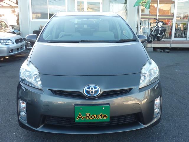 プリウス Ｓ　ＬＥＤエディション　禁煙ワンオーナー　ＨＶバッテリー測定診断済み　ＢＬＵＥＴＯＯＴＨ　フルセグ　バックカメラ　点検記録簿　純正ＳＤナビ　ビルトインＥＴＣ　フルノーマル　実走行５１，８２０ｋｍ（15枚目）