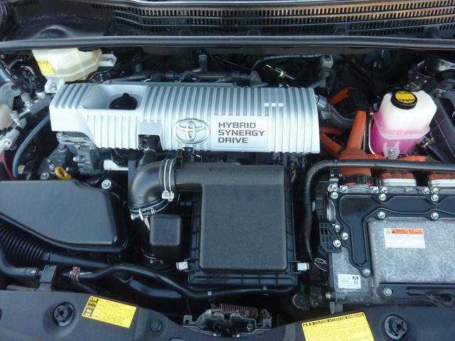 プリウス Ｓ　ＬＥＤエディション　禁煙ワンオーナー　ＨＶバッテリー測定診断済み　ＢＬＵＥＴＯＯＴＨ　フルセグ　バックカメラ　点検記録簿　純正ＳＤナビ　ビルトインＥＴＣ　フルノーマル　実走行５１，８２０ｋｍ（31枚目）
