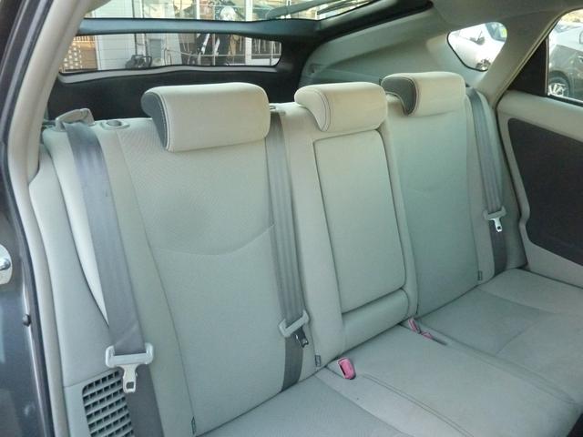 プリウス Ｓ　ＬＥＤエディション　禁煙ワンオーナー　ＨＶバッテリー測定診断済み　ＢＬＵＥＴＯＯＴＨ　フルセグ　バックカメラ　点検記録簿　純正ＳＤナビ　ビルトインＥＴＣ　フルノーマル　実走行５１，８２０ｋｍ（54枚目）