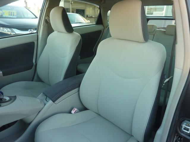 プリウス Ｓ　ＬＥＤエディション　禁煙ワンオーナー　ＨＶバッテリー測定診断済み　ＢＬＵＥＴＯＯＴＨ　フルセグ　バックカメラ　点検記録簿　純正ＳＤナビ　ビルトインＥＴＣ　フルノーマル　実走行５１，８２０ｋｍ（57枚目）