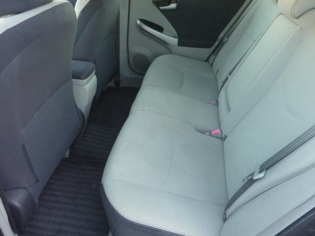 プリウス Ｓ　ＬＥＤエディション　禁煙ワンオーナー　ＨＶバッテリー測定診断済み　ＢＬＵＥＴＯＯＴＨ　フルセグ　バックカメラ　点検記録簿　純正ＳＤナビ　ビルトインＥＴＣ　フルノーマル　実走行５１，８２０ｋｍ（62枚目）