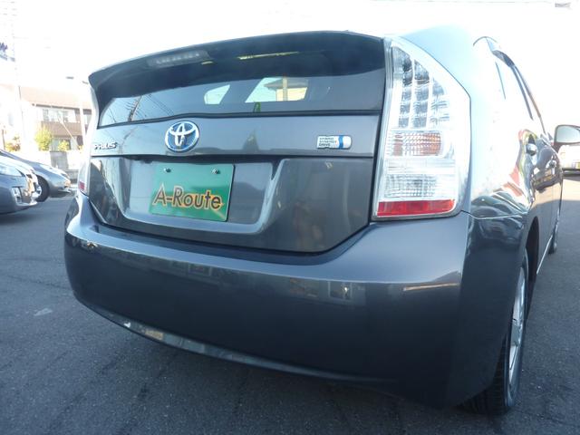 プリウス Ｓ　ＬＥＤエディション　禁煙ワンオーナー　ＨＶバッテリー測定診断済み　ＢＬＵＥＴＯＯＴＨ　フルセグ　バックカメラ　点検記録簿　純正ＳＤナビ　ビルトインＥＴＣ　フルノーマル　実走行５１，８２０ｋｍ（75枚目）