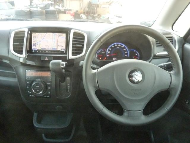 ソリオ Ｓ　禁煙ワンオーナー　アプライド２型　純正フルエアロ　両側パワースライドドア　スマートキー　バックカメラ　ワンセグ　カロッツェリアＳＤナビ　純正１５インチアルミ　ＨＩＤ　実走行１６，７６２ｋｍ（7枚目）