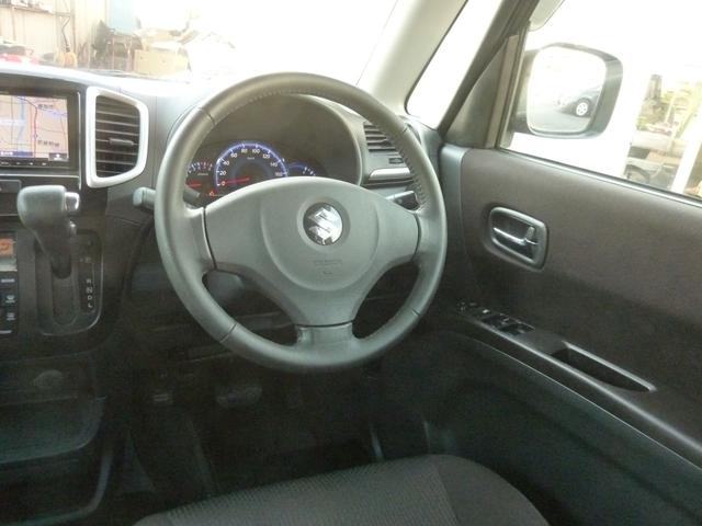 ソリオ Ｓ　禁煙ワンオーナー　アプライド２型　純正フルエアロ　両側パワースライドドア　スマートキー　バックカメラ　ワンセグ　カロッツェリアＳＤナビ　純正１５インチアルミ　ＨＩＤ　実走行１６，７６２ｋｍ（52枚目）