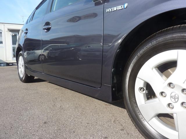 プリウス Ｓ　ＬＥＤエディション　禁煙ワンオーナー　Ｂｌｕｅｔｏｏｔｈオーディオ　バックカメラ　純正ＨＤＤナビ　ビルトインＥＴＣ　純正１５インチアルミ　ＬＥＤヘッドライト　スマートキー　フルノーマル　実走行５６，６３４ｋｍ（20枚目）