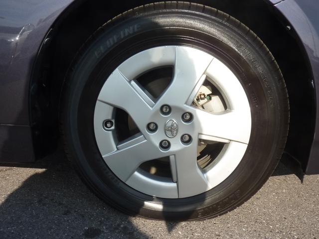 プリウス Ｓ　ＬＥＤエディション　禁煙ワンオーナー　Ｂｌｕｅｔｏｏｔｈオーディオ　バックカメラ　純正ＨＤＤナビ　ビルトインＥＴＣ　純正１５インチアルミ　ＬＥＤヘッドライト　スマートキー　フルノーマル　実走行５６，６３４ｋｍ（35枚目）