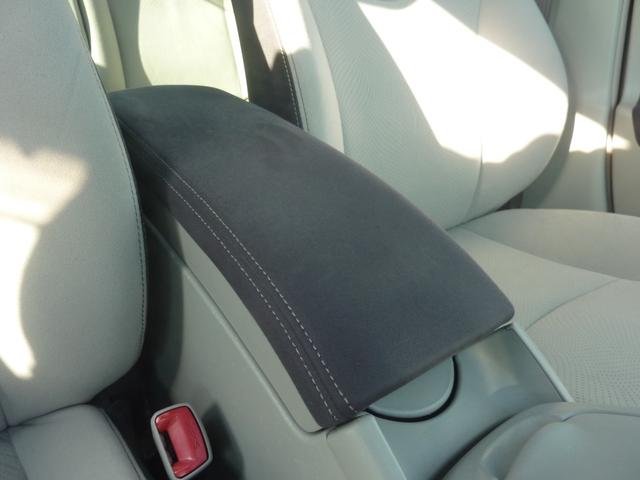 プリウス Ｓ　ＬＥＤエディション　禁煙ワンオーナー　Ｂｌｕｅｔｏｏｔｈオーディオ　バックカメラ　純正ＨＤＤナビ　ビルトインＥＴＣ　純正１５インチアルミ　ＬＥＤヘッドライト　スマートキー　フルノーマル　実走行５６，６３４ｋｍ（43枚目）