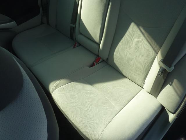 プリウス Ｓ　ＬＥＤエディション　禁煙ワンオーナー　Ｂｌｕｅｔｏｏｔｈオーディオ　バックカメラ　純正ＨＤＤナビ　ビルトインＥＴＣ　純正１５インチアルミ　ＬＥＤヘッドライト　スマートキー　フルノーマル　実走行５６，６３４ｋｍ（61枚目）