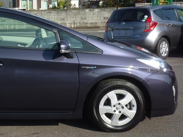 プリウス Ｓ　ＬＥＤエディション　禁煙ワンオーナー　Ｂｌｕｅｔｏｏｔｈオーディオ　バックカメラ　純正ＨＤＤナビ　ビルトインＥＴＣ　純正１５インチアルミ　ＬＥＤヘッドライト　スマートキー　フルノーマル　実走行５６，６３４ｋｍ（69枚目）