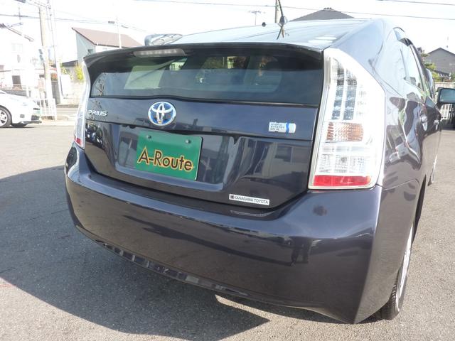 プリウス Ｓ　ＬＥＤエディション　禁煙ワンオーナー　Ｂｌｕｅｔｏｏｔｈオーディオ　バックカメラ　純正ＨＤＤナビ　ビルトインＥＴＣ　純正１５インチアルミ　ＬＥＤヘッドライト　スマートキー　フルノーマル　実走行５６，６３４ｋｍ（74枚目）