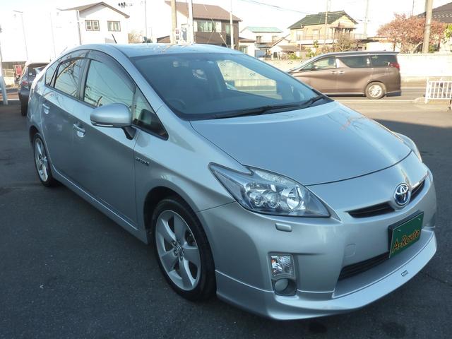 プリウス Sツーリングセレクション 禁煙ワンオーナー バックカメラ フルセグ BLUETOOTHオーディオ HVバッテリー測定検査済み 純正17インチアルミ モデリスタ スモークフィルム ETC 革巻きステア 実走行47,336KM(16枚目)