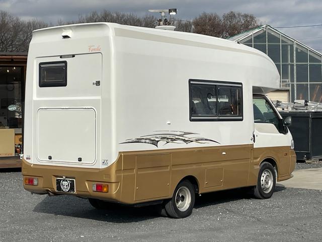 ボンゴトラック 　キャンピング　ロータスＲＶ　マンボウ　ファミーユ改　発電機　ＦＦヒーター　ツインサブ　インバーター１５００Ｗ　外部充電器　電子レンジ（4枚目）