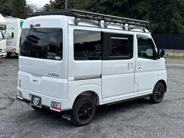 アトレー ＲＳ　ルートシックス　コンフィ１　断熱　１２Ｖクーラー　ＦＦヒーター　インバーター２０００Ｗ　ソーラー　リチウム２００Ａｈ　アクリル窓　リア強化ショック　ハードカーゴキャリア　４ＷＤ（3枚目）