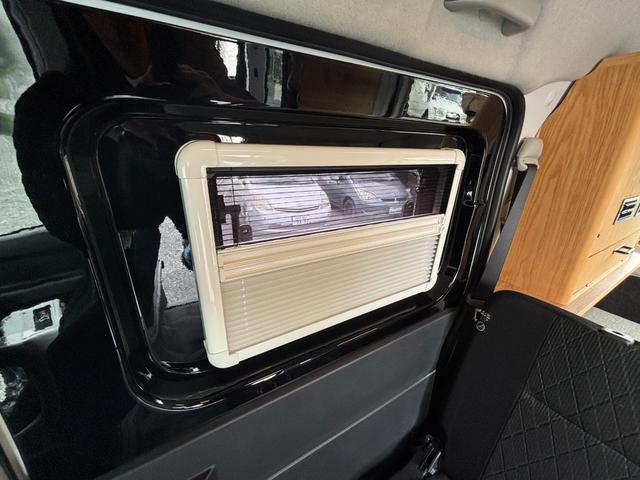 アトレー ＲＳ　ルートシックス　コンフィ１　断熱　１２Ｖクーラー　ＦＦヒーター　インバーター２０００Ｗ　ソーラー　リチウム２００Ａｈ　アクリル窓　リア強化ショック　ハードカーゴキャリア　４ＷＤ（21枚目）