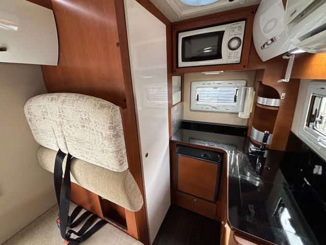 ボンゴトラック ロータスRV マンボウEXE トリプルサブ インバーター1500W ソーラー 発電機 FFヒーター エアコン マルチルーム(27枚目)